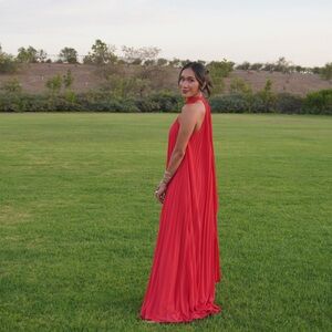 Meet your Posher, Adrienne